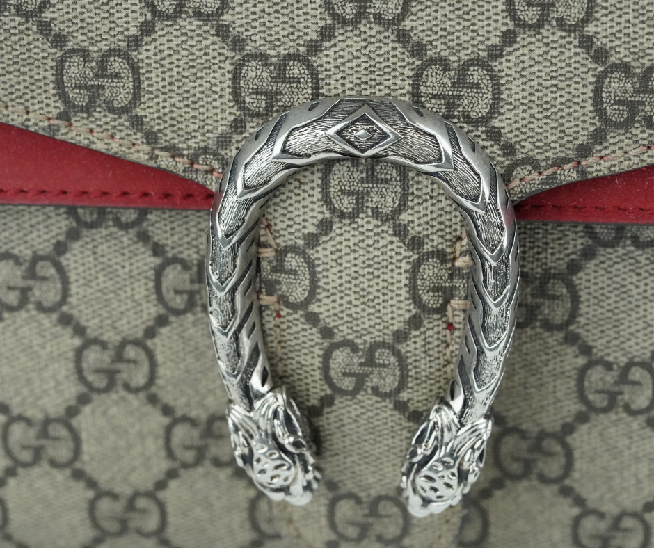 Pre-Loved Gucci Dionysus Shoulder Bag