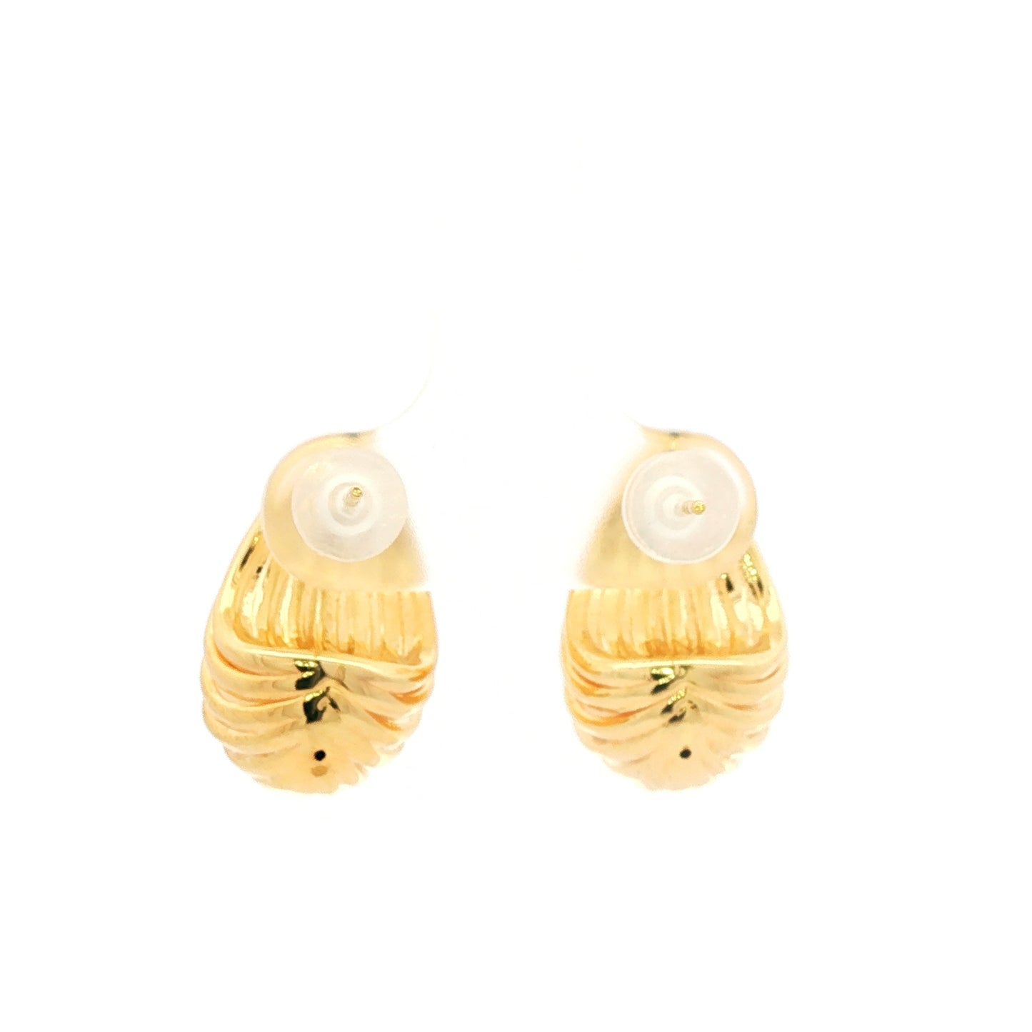 18K Japan Yellow Gold Shell Stud Earrings